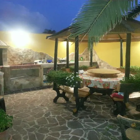 La Collina Bed & Breakfast *
